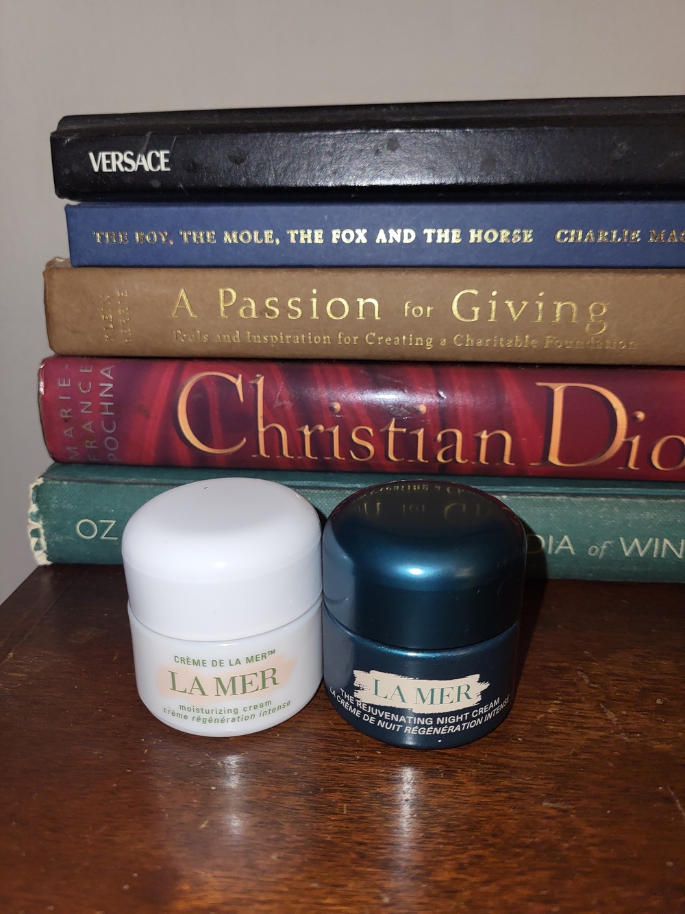 EMPTY JARS-  La Mer Duo Night & Day Creams in White and Teal-Blue